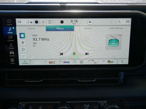 New 2026 Jeep Gladiator Rubicon w/ Safety Group image 17