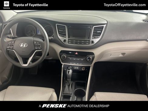 Used 2016 Hyundai Tucson SE FWD image 15