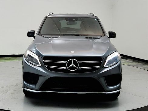 Used 2019 Mercedes-Benz GLE 43 AMG 4MATIC image 2