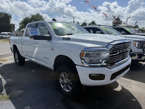 Used 2024 RAM 2500 Laramie w/ Safety Group AWD/4WD image 1