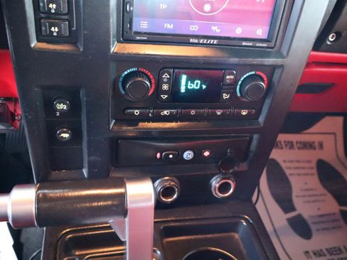 Used 2005 HUMMER H2 SUT AWD/4WD image 22