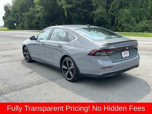 Used 2025 Honda Accord Sport image 6