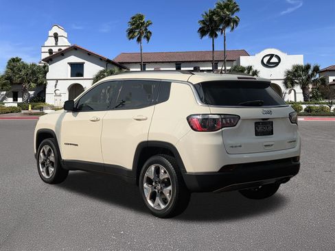 Used 2019 Jeep Compass Limited AWD/4WD image 4