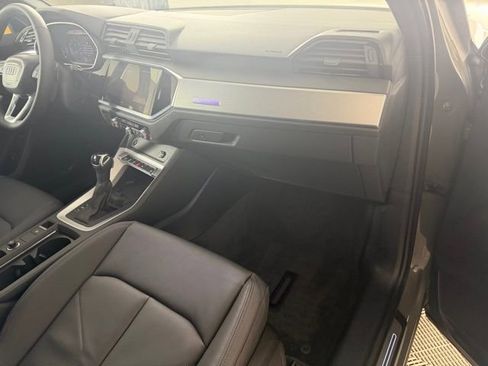 Used 2023 Audi Q3 2.0T Premium Plus AWD/4WD image 22