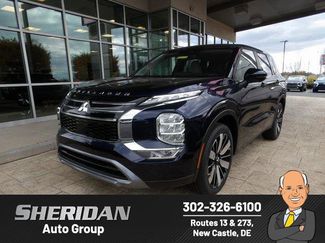 New 2025 Mitsubishi Outlander SE video 1