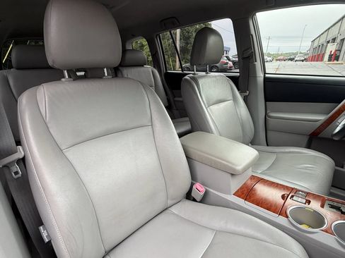 Used 2008 Toyota Highlander Limited AWD/4WD image 12