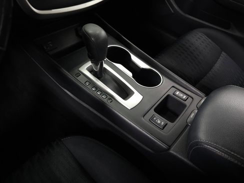 Used 2017 Nissan Altima 2.5 SV w/ Convenience Package image 25