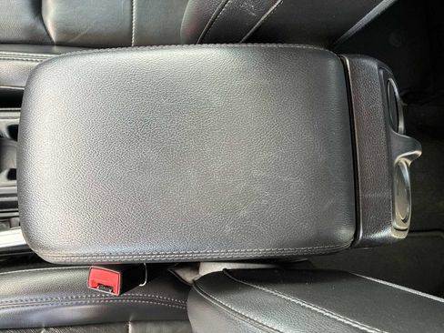 Used 2021 Jeep Wrangler Unlimited Sahara image 22