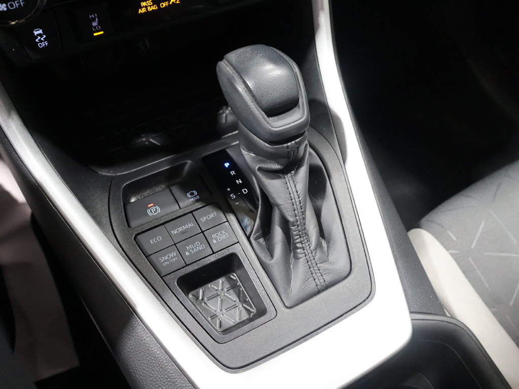 Used 2024 Toyota RAV4 XLE w/ Convenience Package AWD/4WD image 35