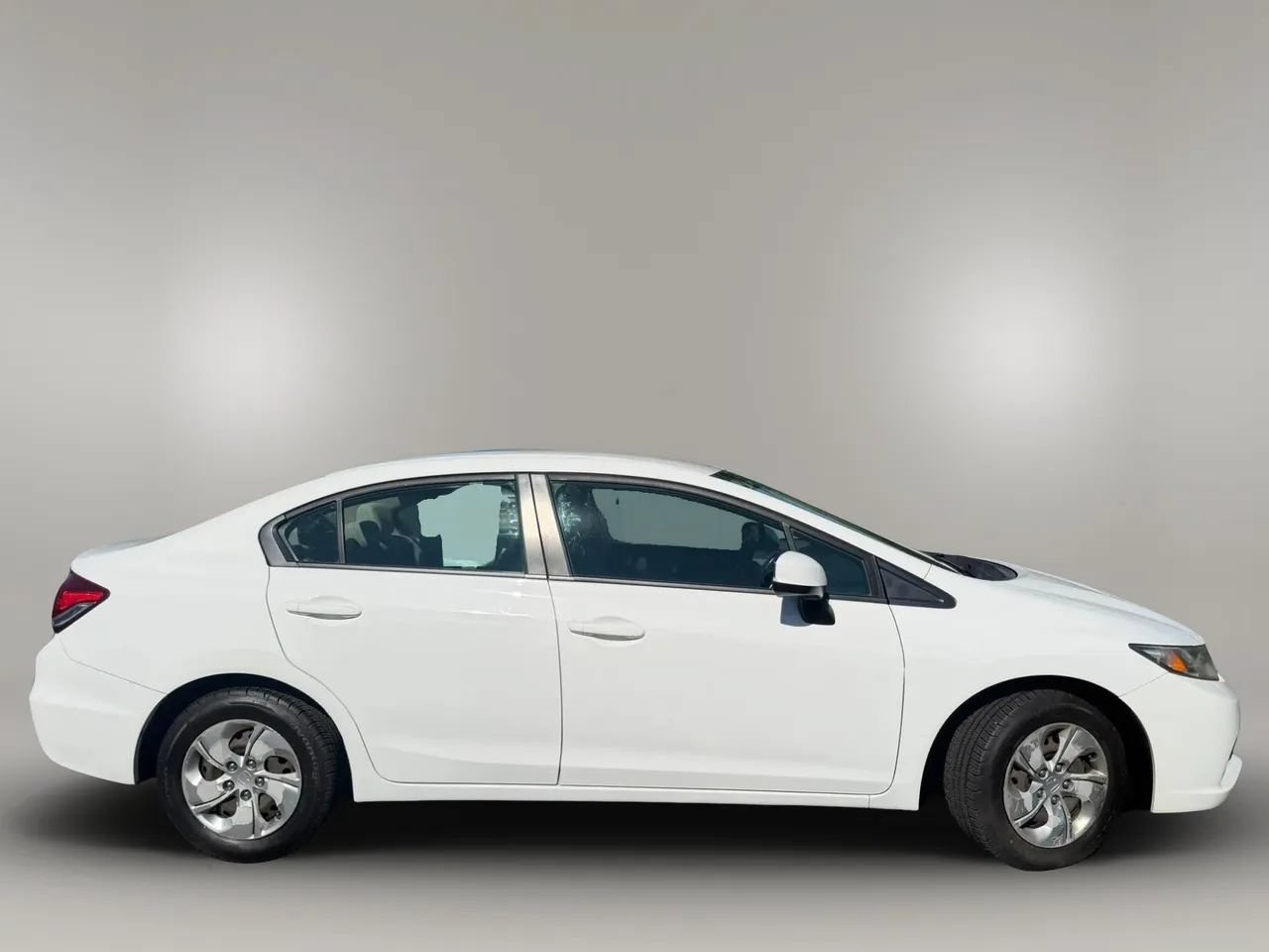 Used 2013 Honda Civic LX image 4