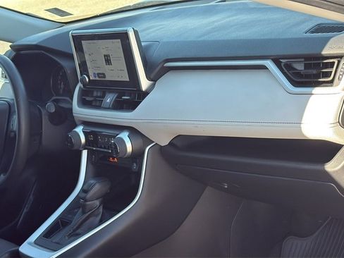 Used 2023 Toyota RAV4 XLE image 25