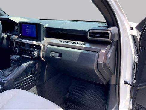 Used 2024 Toyota Tacoma SR5 RWD image 18