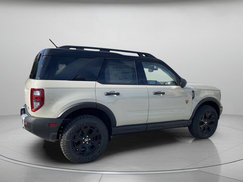 New 2025 Ford Bronco Sport Badlands w/ Sasquatch Badlands Package AWD/4WD image 4