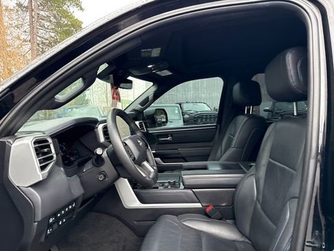Used 2024 Toyota Tundra Platinum AWD/4WD image 49