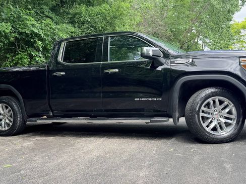 Used 2019 GMC Sierra 1500 SLT w/ SLT Premium Plus Package AWD/4WD image 6