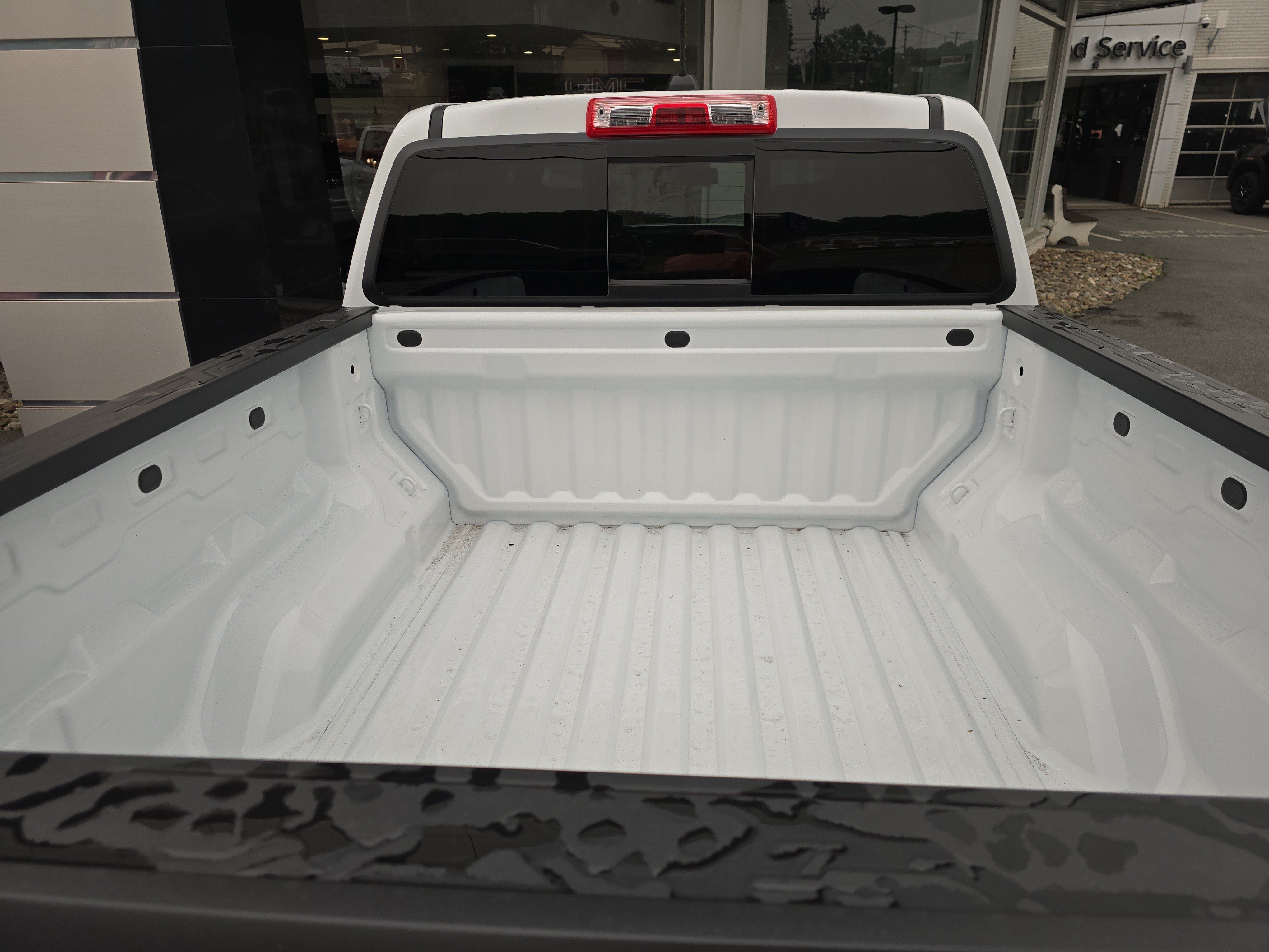 New 2026 GMC Canyon Elevation w/ Convenience Package AWD/4WD image 5