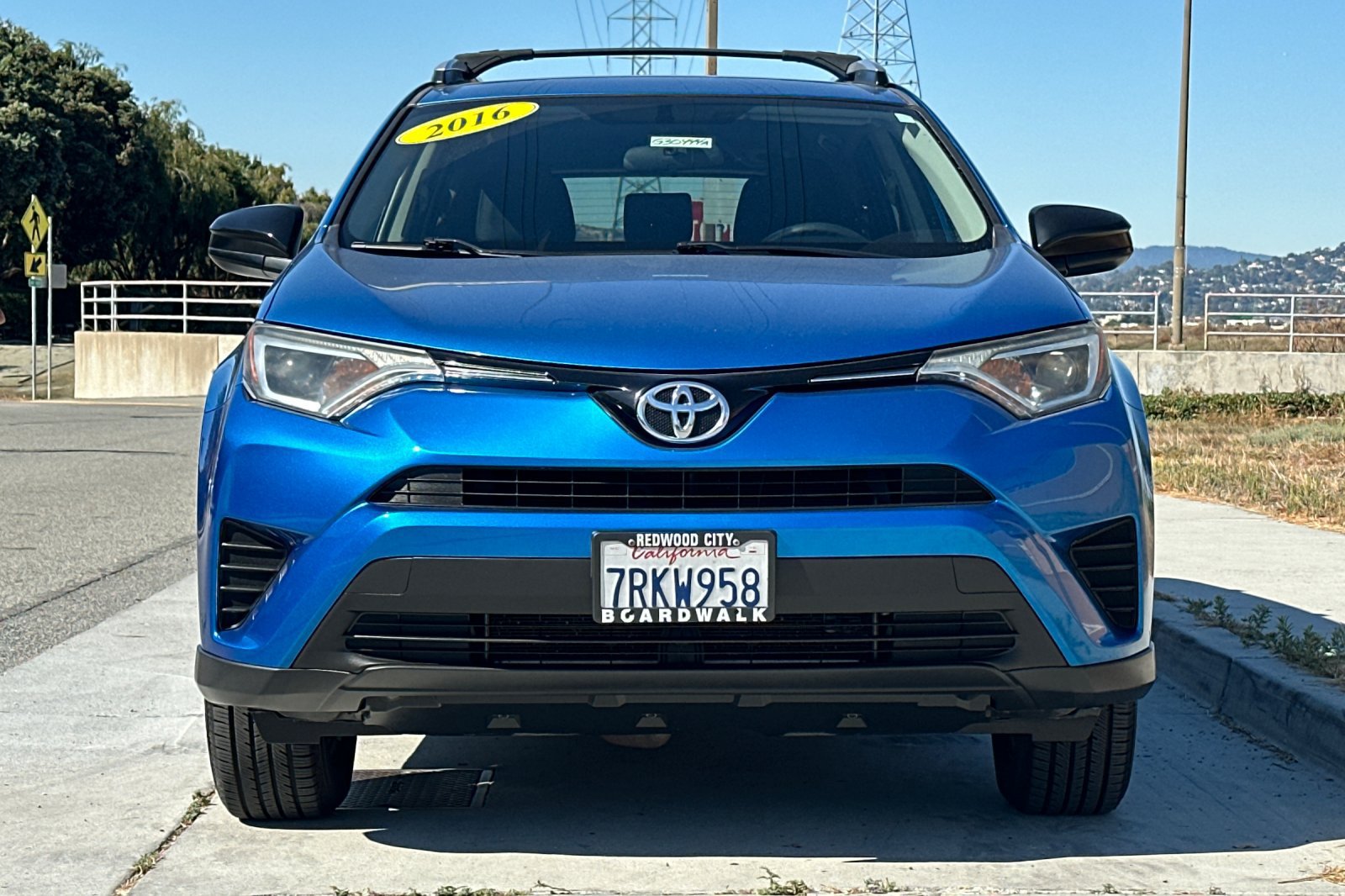 Used 2016 Toyota RAV4 LE FWD image 9