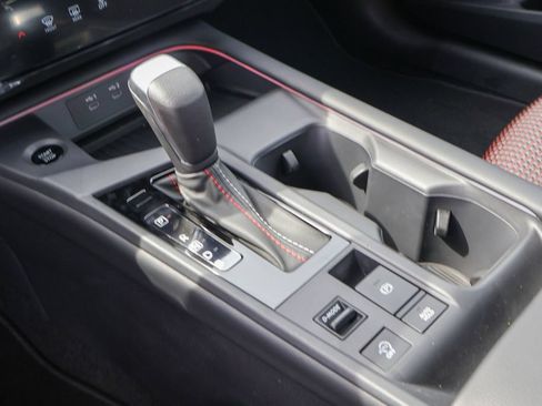 New 2026 Nissan Sentra SR FWD image 11
