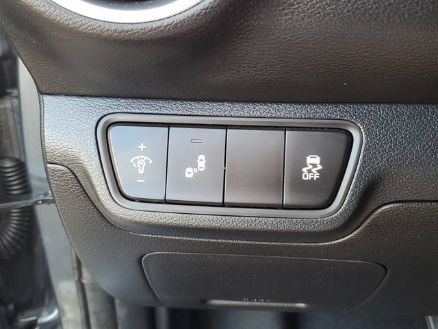 Used 2024 Kia Forte LXS w/ LXS Technology Package FWD image 24