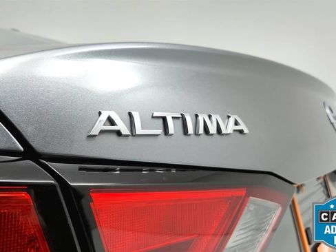 Used 2022 Nissan Altima 2.5 SV FWD image 35