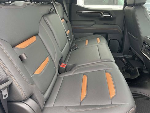 New 2026 GMC Sierra 1500 AT4 w/ AT4 Premium Package AWD/4WD image 26