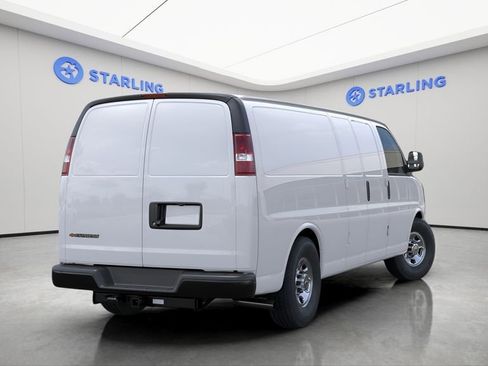 New 2026 Chevrolet Express 2500 Extended w/ Driver Convenience Package RWD image 5