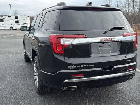 Used 2022 GMC Acadia Denali AWD/4WD image 9