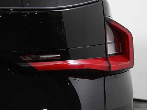 Used 2025 BMW X1 xDrive28i w/ Technology Package image 13