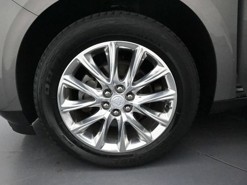 Used 2019 Buick Enclave Premium w/ Experience Buick Package AWD/4WD image 8