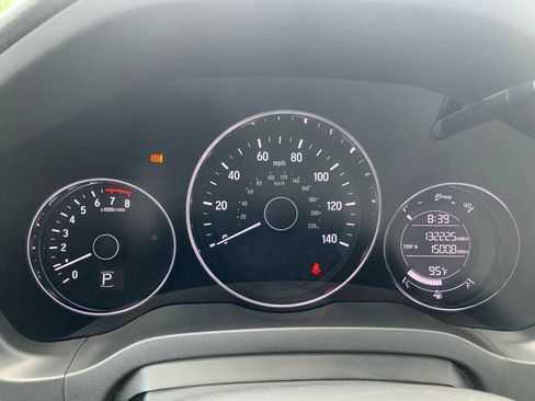 Used 2016 Honda HR-V EX image 19
