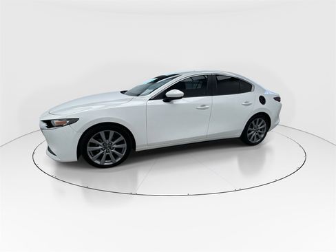 Used 2020 MAZDA MAZDA3 Sedan w/ Select Package image 8