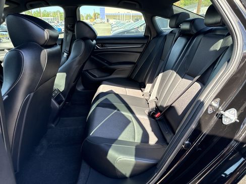 Certified 2022 Honda Accord Sport image 30