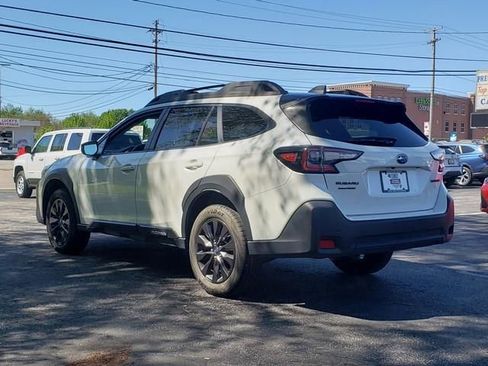 Certified 2025 Subaru Outback Onyx Edition AWD/4WD image 6