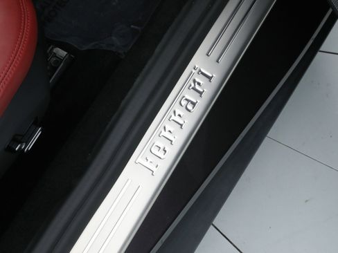 Certified 2023 Ferrari Portofino M image 26