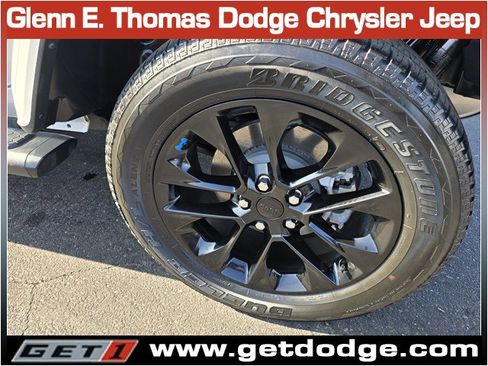 Used 2023 Jeep Wrangler Sahara image 37