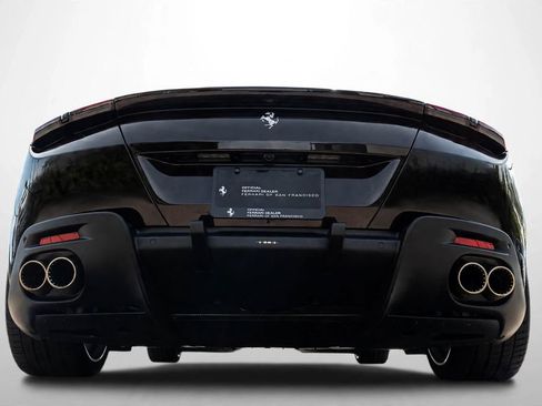 Certified 2024 Ferrari Roma Spider RWD image 23