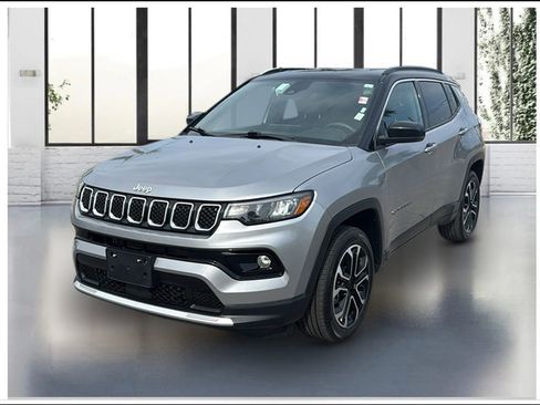 Used 2024 Jeep Compass Limited AWD/4WD image 1