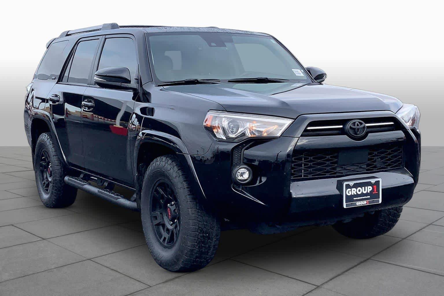Used 2021 Toyota 4Runner SR5 Premium w/ Moonroof Package RWD image 3