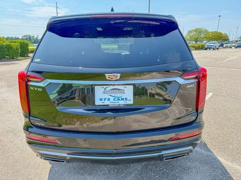 Used 2024 Cadillac XT6 Premium Luxury image 3