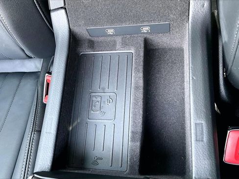 Used 2023 Audi A6 2.0T Premium w/ Convenience Package image 15