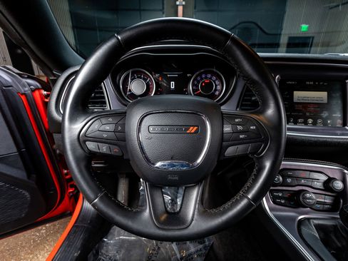 Used 2016 Dodge Challenger R/T Scat Pack image 14