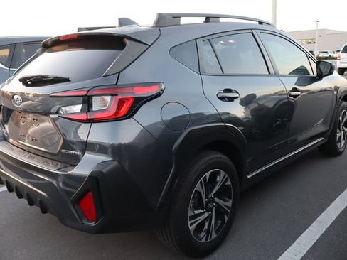Used 2024 Subaru Crosstrek 2.0i Premium image 2