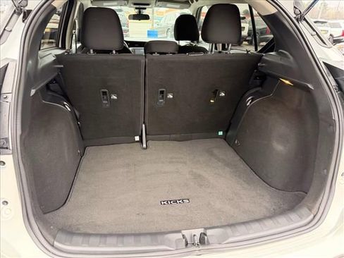 Used 2023 Nissan Kicks SV image 19