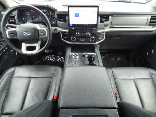 Certified 2024 Ford Expedition XLT AWD/4WD image 16