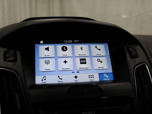 Used 2017 Ford Focus RS image 16