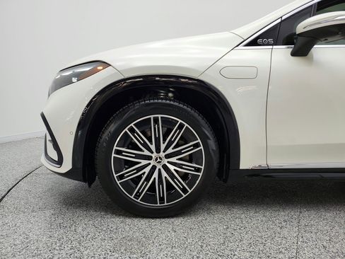 Used 2023 Mercedes-Benz EQS 580 4MATIC SUV image 21