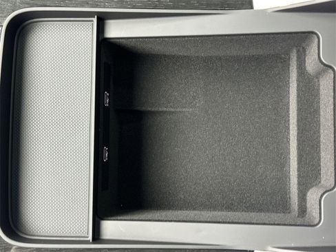 New 2025 Audi Q8 Premium image 21