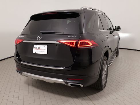 Used 2021 Mercedes-Benz GLE 450 4MATIC image 11