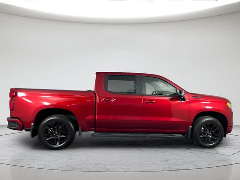 Used 2023 Chevrolet Silverado 1500 RST AWD/4WD image 2