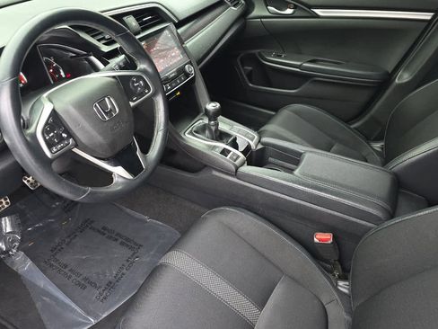 Used 2020 Honda Civic Sport image 13